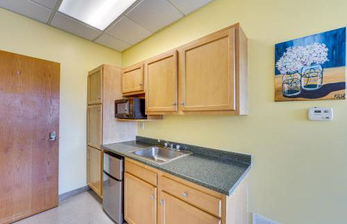 1 Mi to Allegheny River New Kensington Studio! - Foto 12