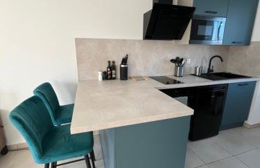 Charmant T2 rénové avec balcon, proche plage et commerces - Foto 7