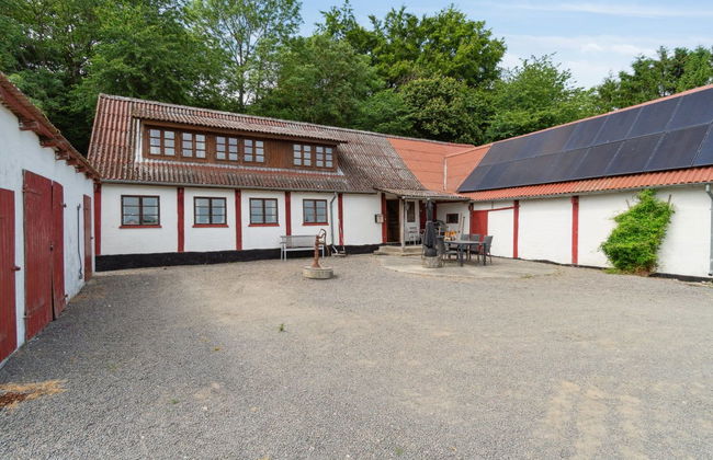 "Helmer" - 3km from the sea - Foto 1