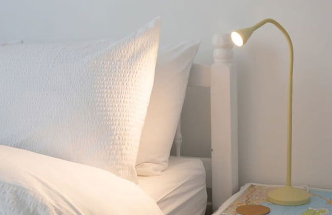 Absolute Beachfront With Decked Garden Oasis and Views - Foto 20