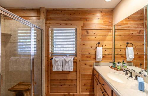 Whiskey River by The New - Foto 26