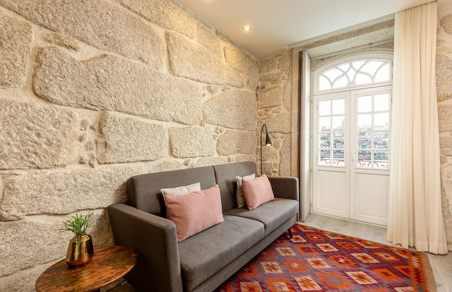 YOUROPO - Ribeira Porto - Foto 27