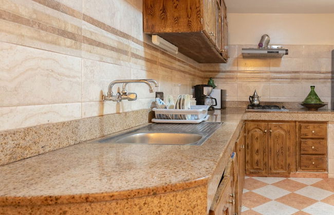 5 Bedroom Holiday Villa Yasmine, Perfect for Family Holidays, Near Beaches - Photo 31