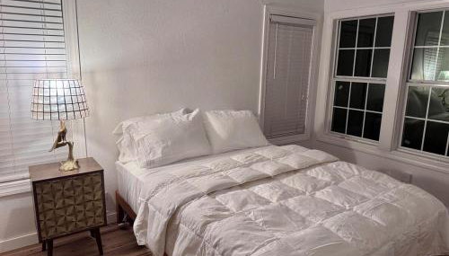 Stylish 1940s Home with Barn Guest House - Foto 5