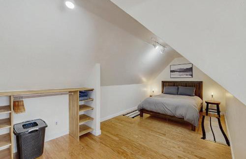 Little Black Bear - Foto 9