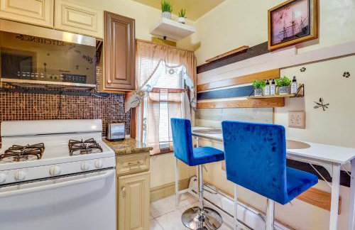 3 Mi to Dtwn Newark Eclectic and Walkable Apt! - Photo 11