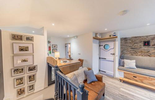 Romantic getaway, little two bed, two bath barn conversion with amazing views and parking - Foto 4