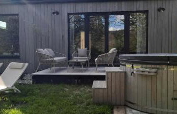 Temat Rzeka jeden domek na działce - Photo 26