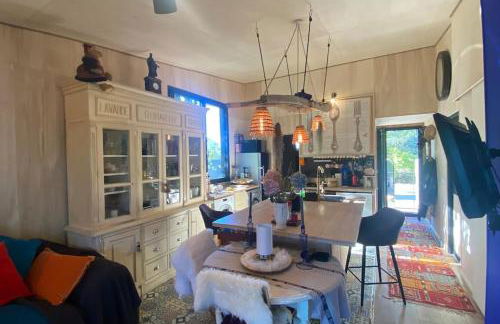 Nouveau ENVOUTEMENT près de GORDES Provence Maison entière neuve archi luxe écolo 4 pers parking privé - Foto 12