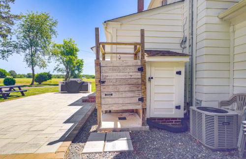 Pet-Friendly Home with Gazebo Minutes to Beach! - Foto 28