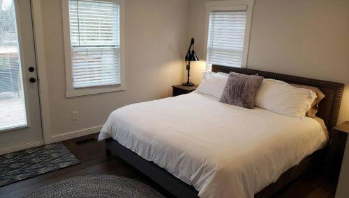 East Nashville Retreat, Outdoor Oasis, Sleeps 12, Four Bedrooms - Foto 2