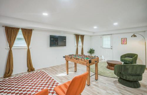 Centrally Located 4BD Home BBQ Downtown Nearby - Foto 17