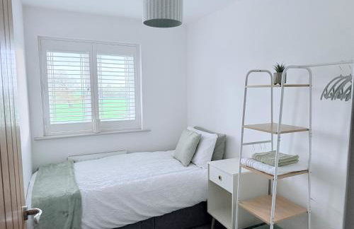 Luxury House - Sleeps 6 - near Nec Parking - Foto 10
