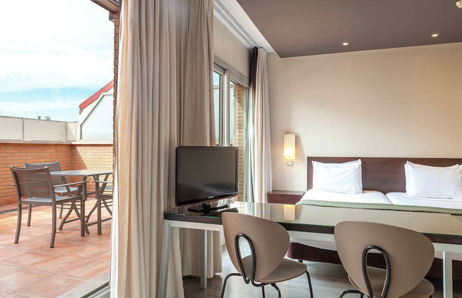 Suites Viena Plaza de España - Foto 25