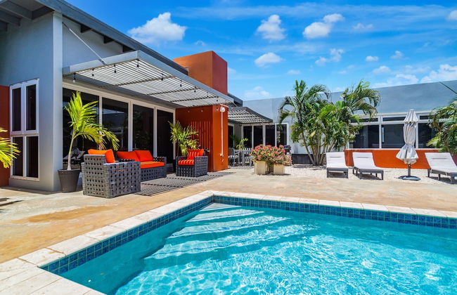 Stunning Modern Home, Near Beaches Full AC - Foto 21