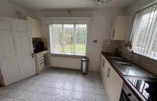 Large 8 Bedroom House in Edgbaston - Foto 51