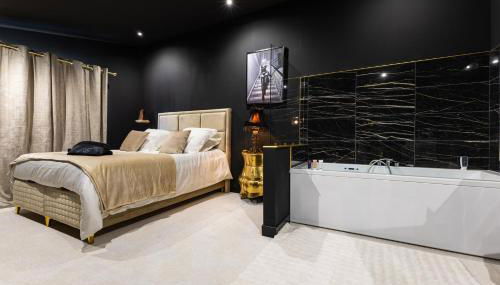 SecretRoom - Luxe, Balnéo et évasion -Arnage - Photo 2