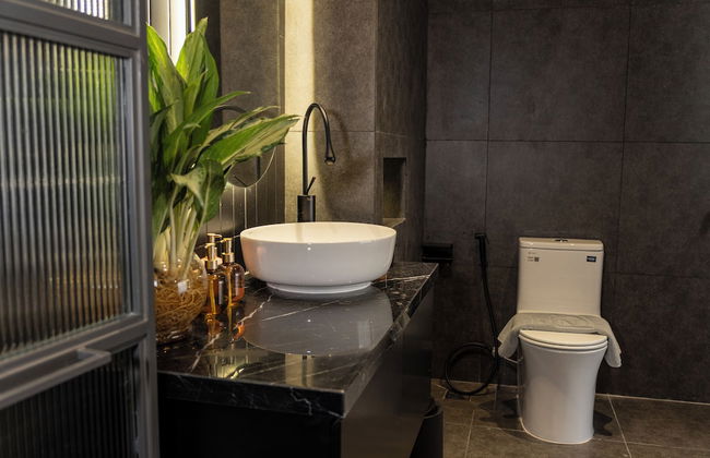 Kin Wander Tan Binh, The Mountain - Photo 34