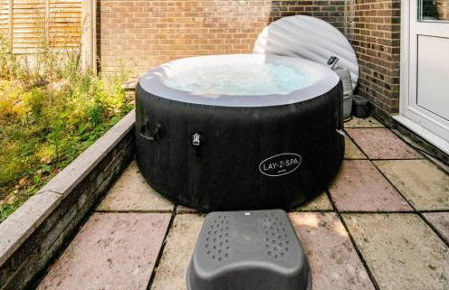 Modern Coastal Cottage, Hottub, Parking, Pets welcome - Foto 10