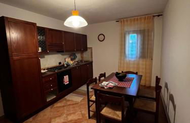 Dimora storica Gallurese vicino al Lago - Foto 11