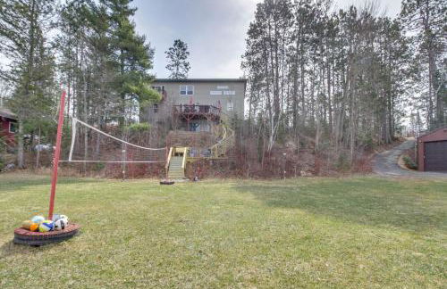 Private Dock Lakefront Family Home in Outing - Foto 27