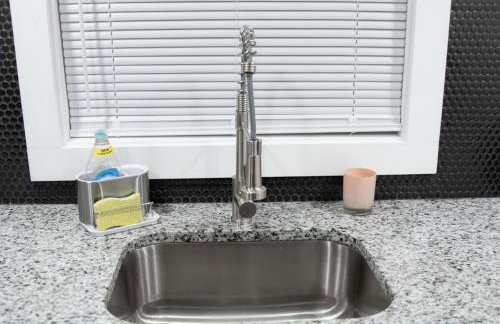 Cozy Near Boston with Outdoor Space - Foto 17