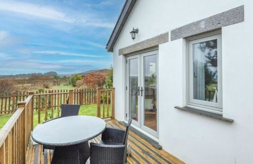 Sundowners panoramic views of countryside sea - Foto 1