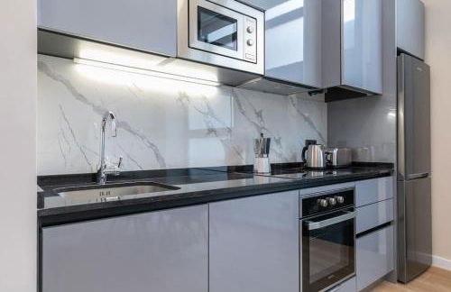 Beautiful duplex in front of Vista Alegre Palace - Photo 22