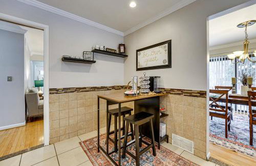 Fire Pit and Yard Family Home in Farmington Hills! - Foto 11