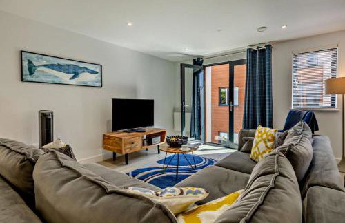 Byron - Luxury Self-Catering Coastal Apartment at the Heart of Woolacombe with Heated Indoor Pool & Gym - 4 Minutes Walk to Beach! 6 Middlecombe - Photo 3