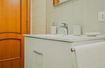 Attico vicino all Aeroporto con Parcheggio privato e 2 Bagni - Foto 54