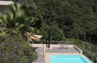 Studio moderne magnifique vue sur mer dans cadre calme et verdoyant - Foto 1