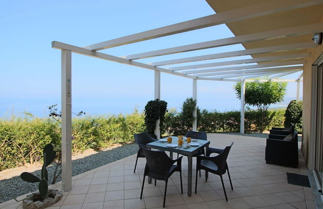 Family Sea-view Retreat in Parghelia - Foto 14