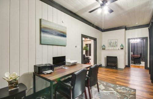 Updated North Greenwood Cottage Less Than 1 Mi to Dtwn! - Foto 14