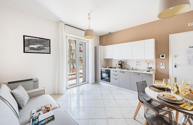 Residenza Miralago With Pool - Ground Floor One-bedroom - Photo 1