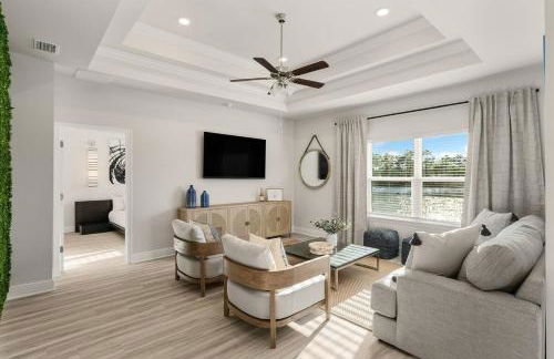 4 Bedroom Sleeps 10 Beach Resort pool, Golf Cart included! Sunsets - Foto 19