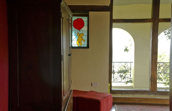 One Minute South - Photo 2