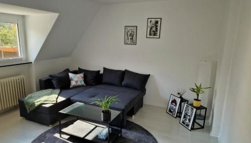 Zentrale, ruhige Ferienwohnung am Bergmannsheil KH Wlan & Self-Check-in - Foto 2