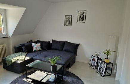 Zentrale, ruhige Ferienwohnung am Bergmannsheil KH Wlan & Self-Check-in - Foto 2