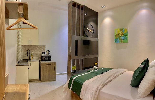 Lisa Suites - Photo 3