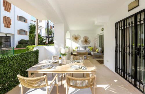 San Pedro beachside apartment - Foto 11