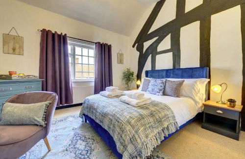 Loft Cottage by Spa Town Property - 2 Bed Tudor Retreat Near to Stratford-upon-Avon, Warwick & Solihull - Foto 11