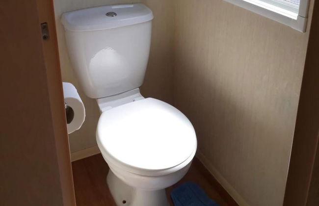 Caravan on Combe Haven - Sleeps 8 & Pet Friendly - Foto 8