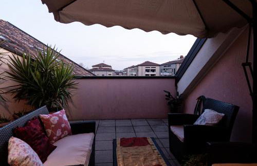 Ampio Attico vista Forum & Metro - Foto 32