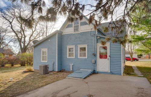 Less Than 1 Mi to Vineyard Historic Farnam Home! - Foto 24