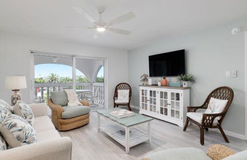 Breakers West C2 - Gorgeous Top Floor Beach Condo - Photo 3