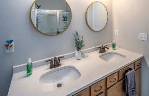 Full Home by Ark and Creation Museum - Photo 26