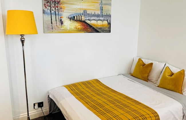 Camden Skyview Mansion - Photo 10