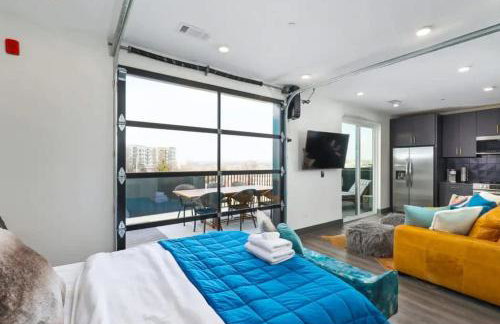 Muse- Morgan Wallen Speakeasy and Giant Balcony - Foto 13