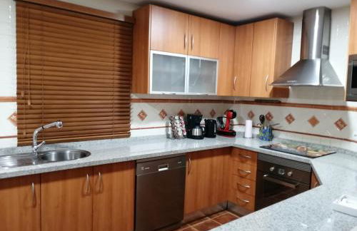 At the center & very close to the Paseo beach, with double garage, renovated and fully equipped apartment - Photo 16